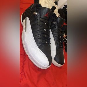 retro Jordan 12 (playoffs)